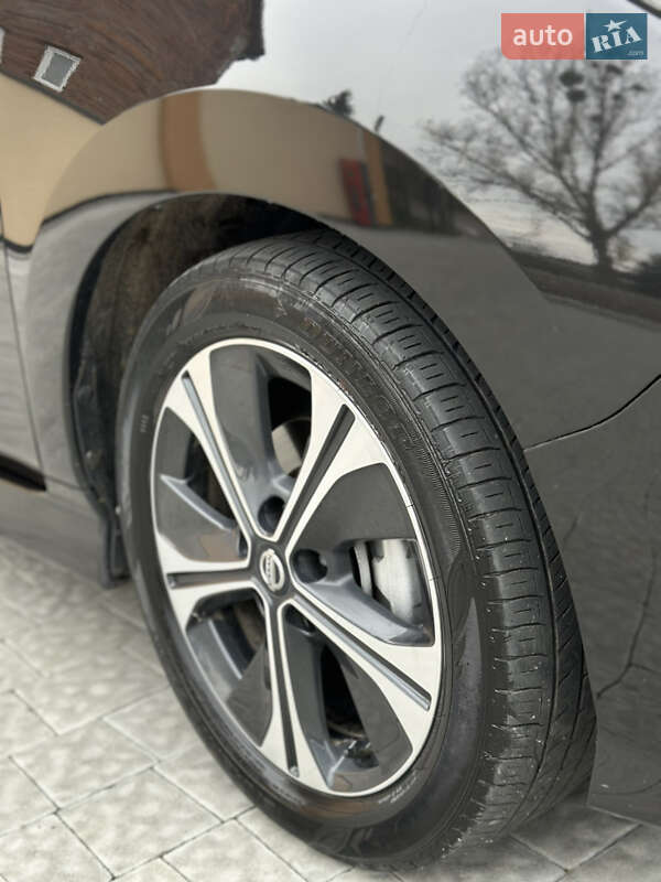 Хэтчбек Nissan Leaf 2018 в Львове фото 5 Хэтчбек Nissan Leaf 2018 в Львове