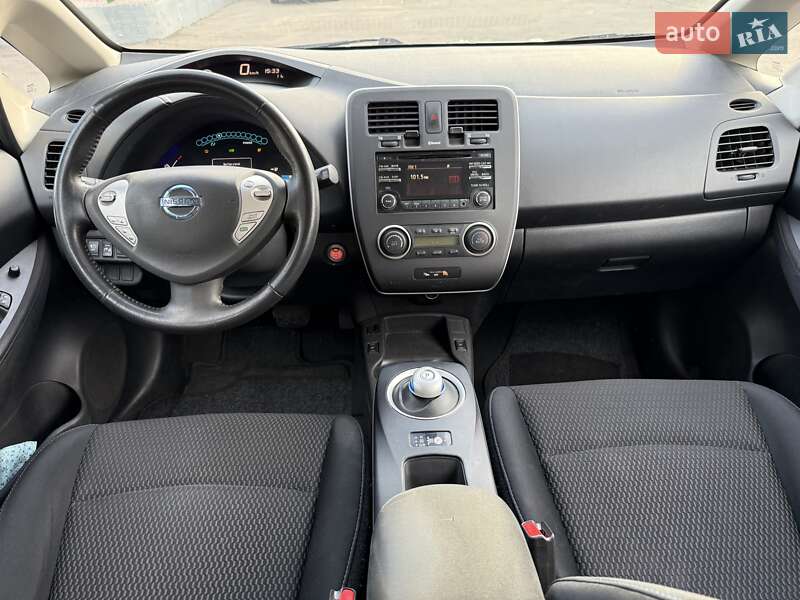 Хэтчбек Nissan Leaf 2014 в Одессе фото 17 Хэтчбек Nissan Leaf 2014 в Одессе