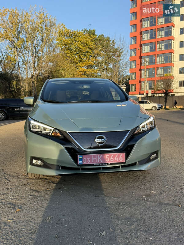 Хэтчбек Nissan Leaf 2018 в Ивано-Франковске