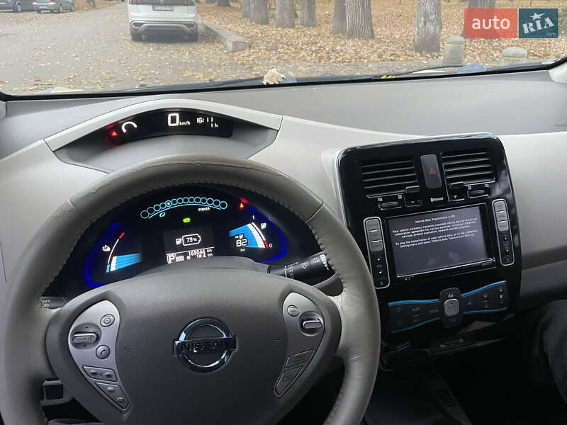 Хэтчбек Nissan Leaf 2013 в Ивано-Франковске фото 10 Хэтчбек Nissan Leaf 2013 в Ивано-Франковске