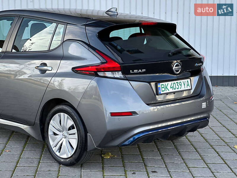 Хэтчбек Nissan Leaf 2020 в Ровно