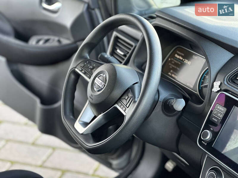 Хэтчбек Nissan Leaf 2020 в Ровно
