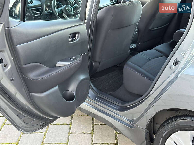 Хэтчбек Nissan Leaf 2020 в Ровно