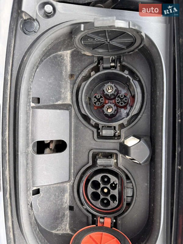 Хэтчбек Nissan Leaf 2018 в Дрогобыче