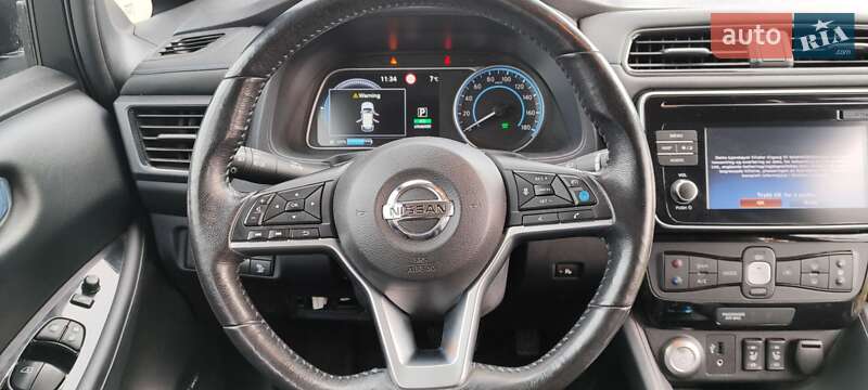 Хетчбек Nissan Leaf 2018 в Харкові