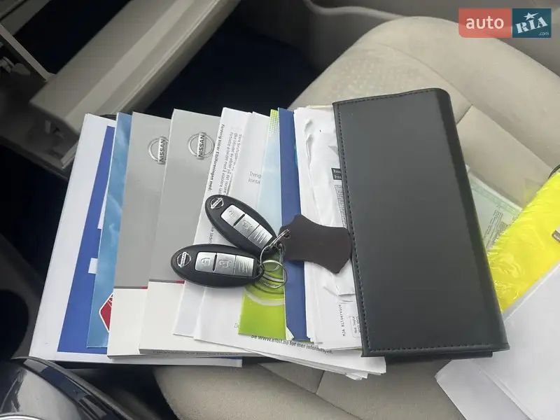 Хэтчбек Nissan Leaf 2013 в Львове документ