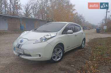 Хэтчбек Nissan Leaf 2017 в Кропивницком