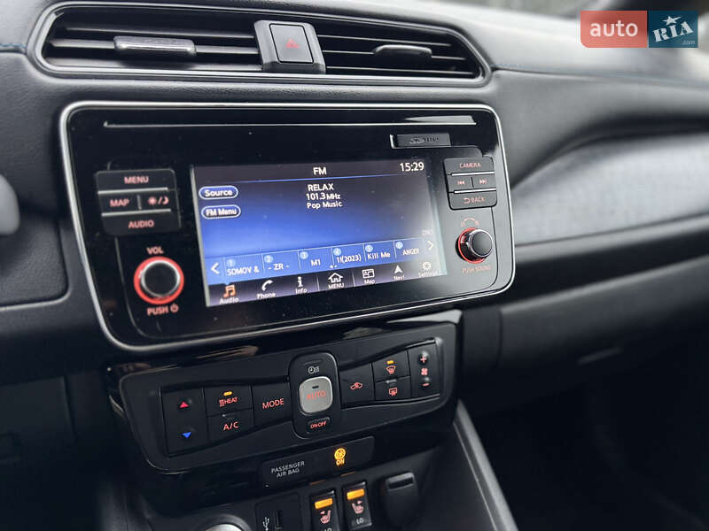 Хэтчбек Nissan Leaf 2018 в Житомире фото 11 Хэтчбек Nissan Leaf 2018 в Житомире