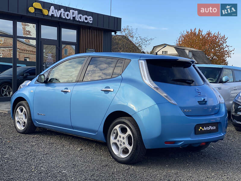 Хэтчбек Nissan Leaf 2011 в Луцке фото 14 Хэтчбек Nissan Leaf 2011 в Луцке