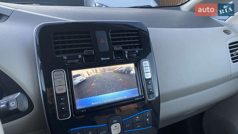 Хэтчбек Nissan Leaf 2011 в Луцке фото 52 Хэтчбек Nissan Leaf 2011 в Луцке