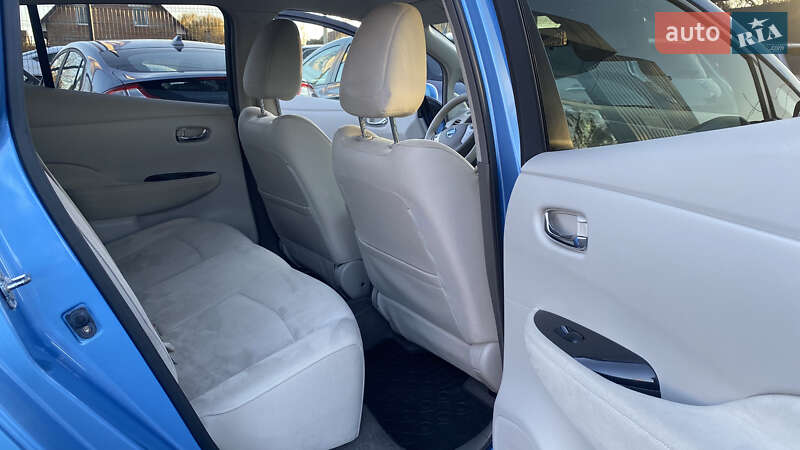 Хэтчбек Nissan Leaf 2011 в Луцке фото 53 Хэтчбек Nissan Leaf 2011 в Луцке