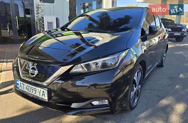 Хэтчбек Nissan Leaf 2018 в Ивано-Франковске