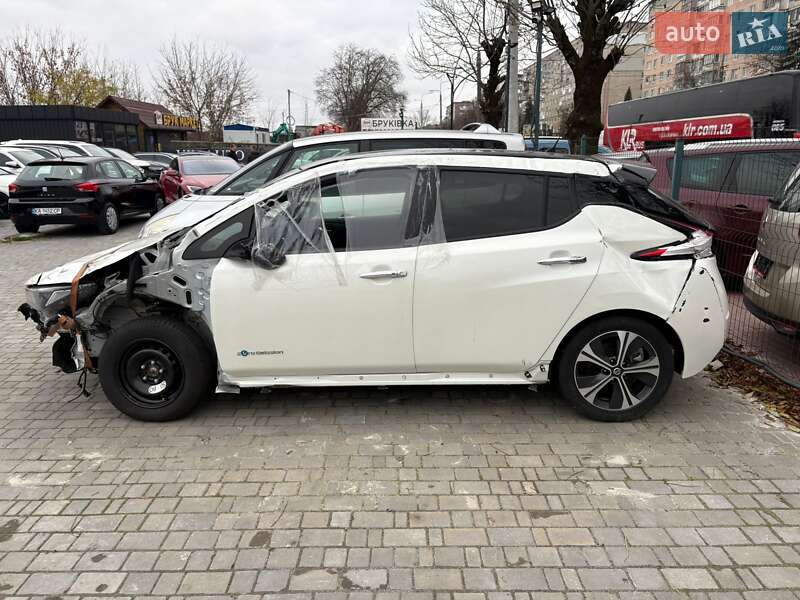 Хетчбек Nissan Leaf 2018 в Тернополі фото 10 Хетчбек Nissan Leaf 2018 в Тернополі
