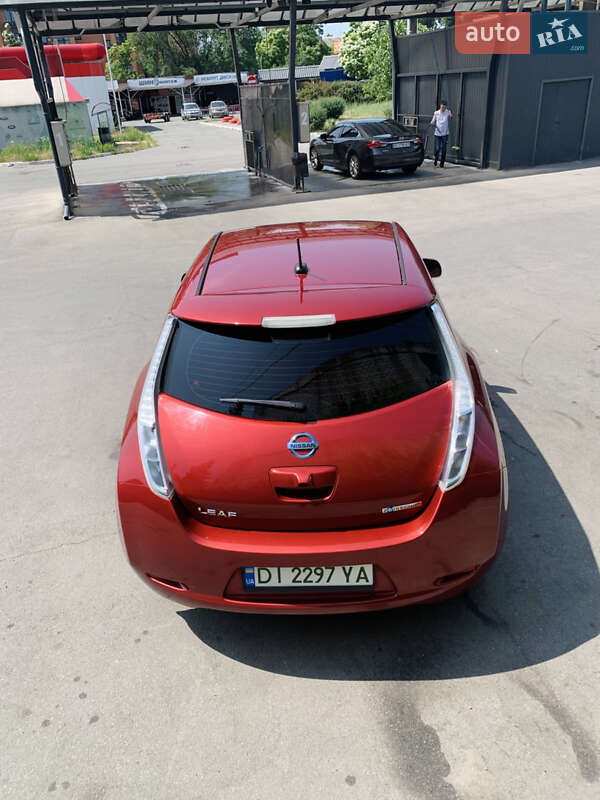 Хэтчбек Nissan Leaf 2014 в Днепре фото 10 Хэтчбек Nissan Leaf 2014 в Днепре