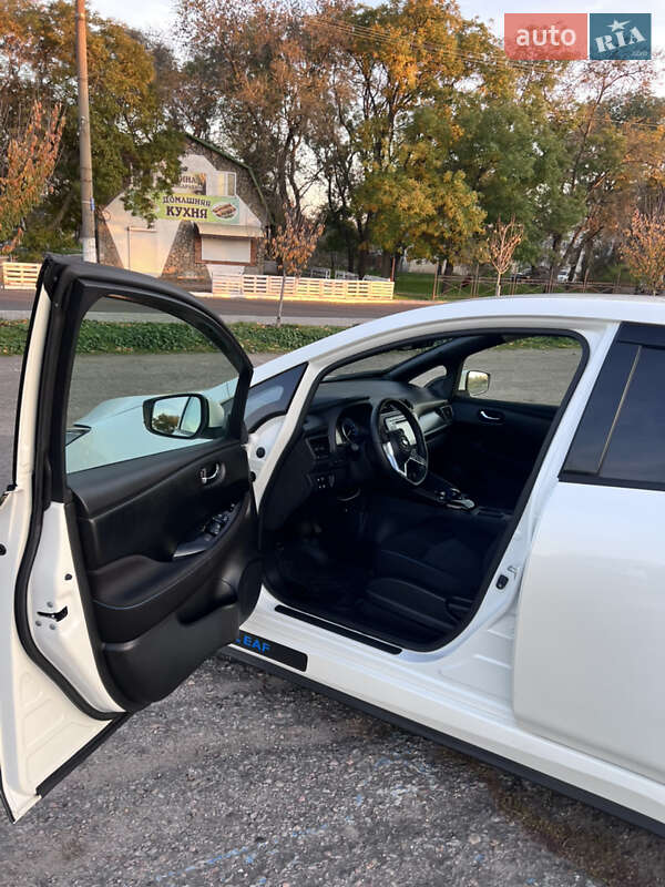 Хэтчбек Nissan Leaf 2018 в Одессе фото 17 Хэтчбек Nissan Leaf 2018 в Одессе