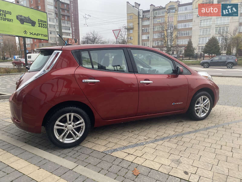 Хэтчбек Nissan Leaf 2014 в Ивано-Франковске фото 5 Хэтчбек Nissan Leaf 2014 в Ивано-Франковске