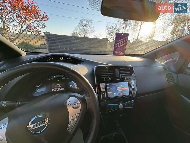 Хэтчбек Nissan Leaf 2014 в Луцке фото 24 Хэтчбек Nissan Leaf 2014 в Луцке