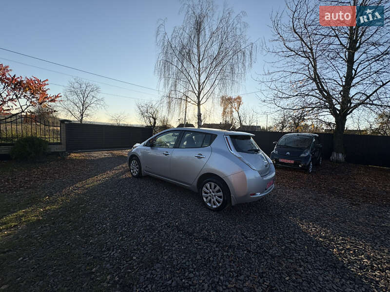 Хэтчбек Nissan Leaf 2015 в Луцке фото 16 Хэтчбек Nissan Leaf 2015 в Луцке