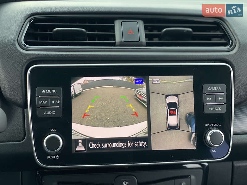 Хэтчбек Nissan Leaf 2023 в Луцке