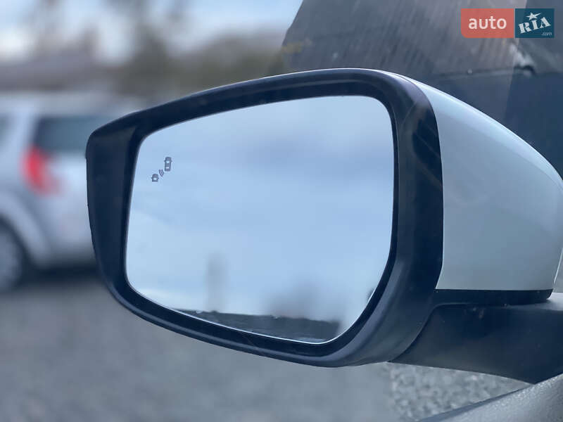 Хэтчбек Nissan Leaf 2023 в Луцке