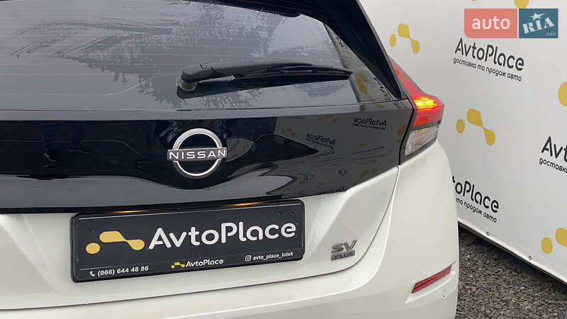 Хэтчбек Nissan Leaf 2023 в Луцке