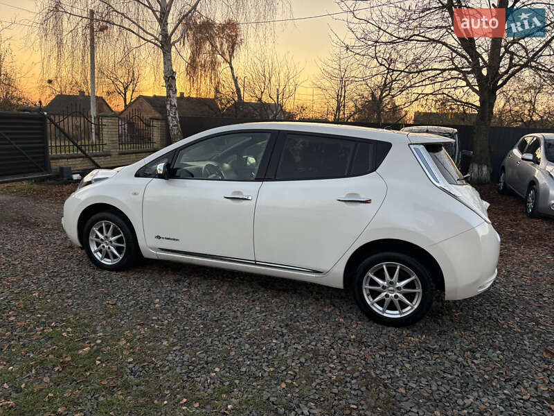 Хэтчбек Nissan Leaf 2014 в Луцке фото 9 Хэтчбек Nissan Leaf 2014 в Луцке