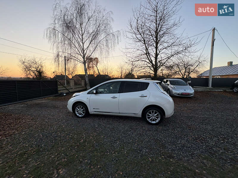Хэтчбек Nissan Leaf 2014 в Луцке фото 17 Хэтчбек Nissan Leaf 2014 в Луцке
