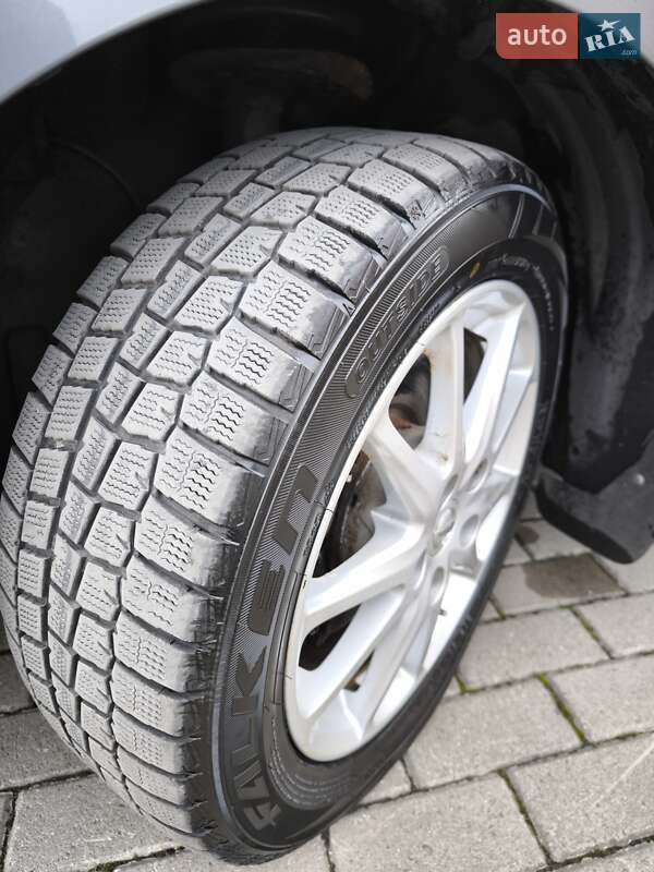 Хэтчбек Nissan Leaf 2016 в Львове