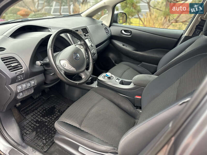 Хэтчбек Nissan Leaf 2014 в Черновцах фото 10 Хэтчбек Nissan Leaf 2014 в Черновцах