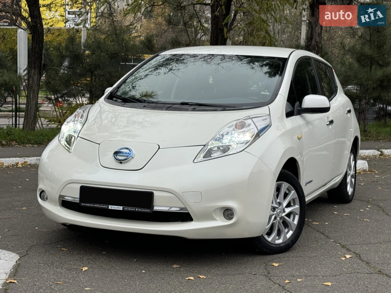 2017 Nissan Leaf - мініатюра 38