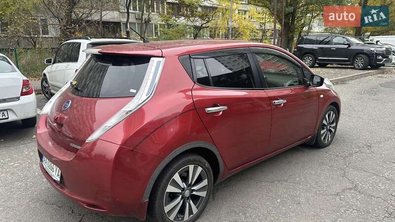 Хетчбек Nissan Leaf 2017 в Києві