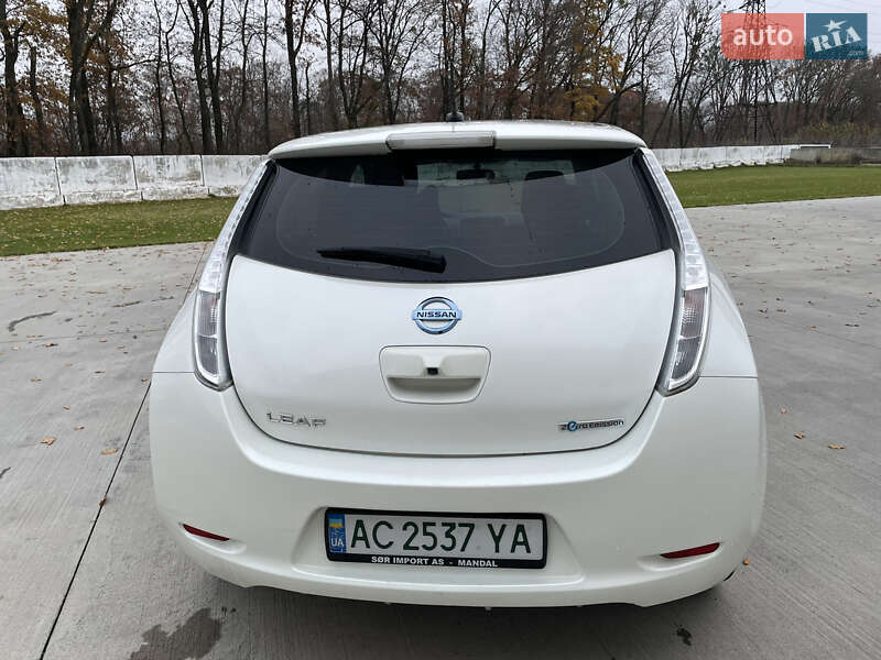 Хэтчбек Nissan Leaf 2015 в Луцке фото 7 Хэтчбек Nissan Leaf 2015 в Луцке