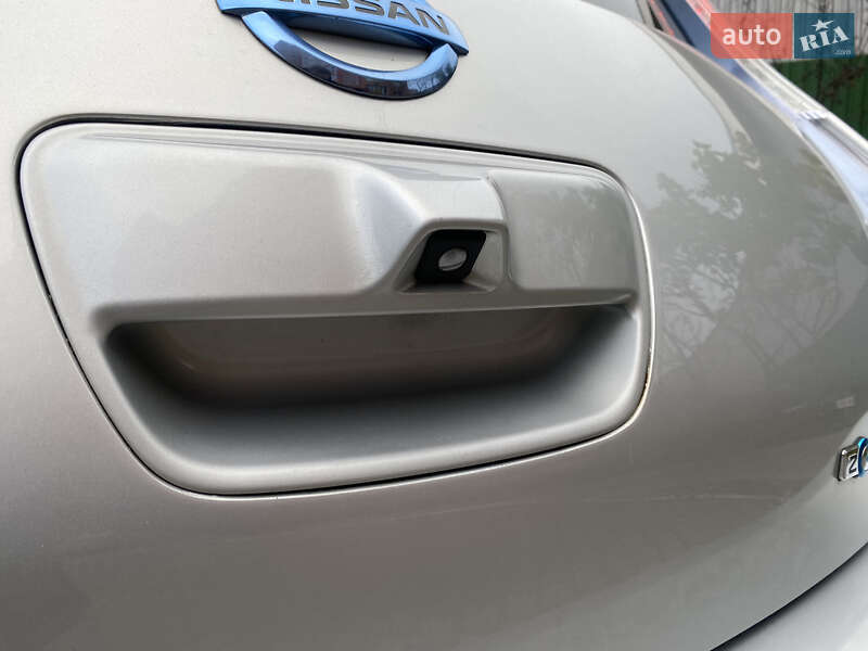 Хетчбек Nissan Leaf 2012 в Луцьку