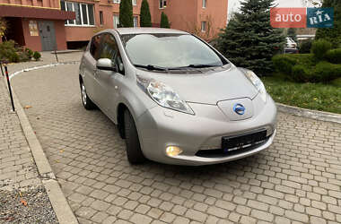 Хетчбек Nissan Leaf 2012 в Луцьку