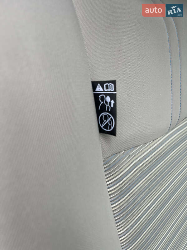 Хэтчбек Nissan Leaf 2021 в Бродах фото 61 Хэтчбек Nissan Leaf 2021 в Бродах