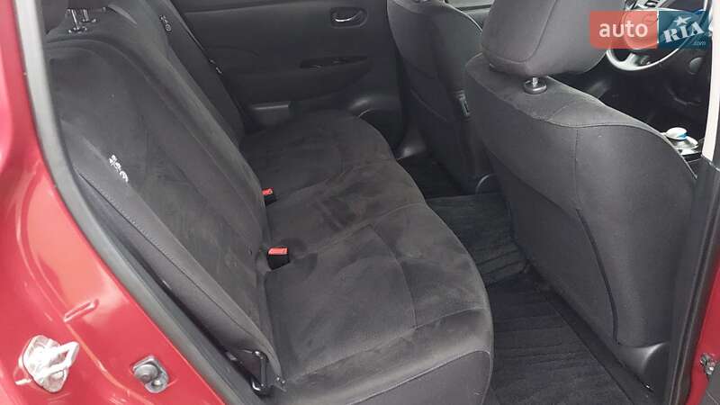 Хэтчбек Nissan Leaf 2016 в Фастове