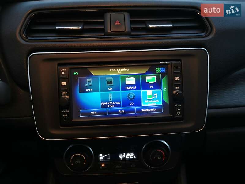 Хэтчбек Nissan Leaf 2018 в Фастове