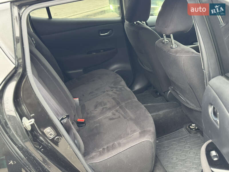 Хэтчбек Nissan Leaf 2016 в Владимире