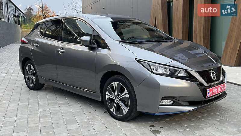 Хэтчбек Nissan Leaf 2020 в Луцке фото 11 Хэтчбек Nissan Leaf 2020 в Луцке