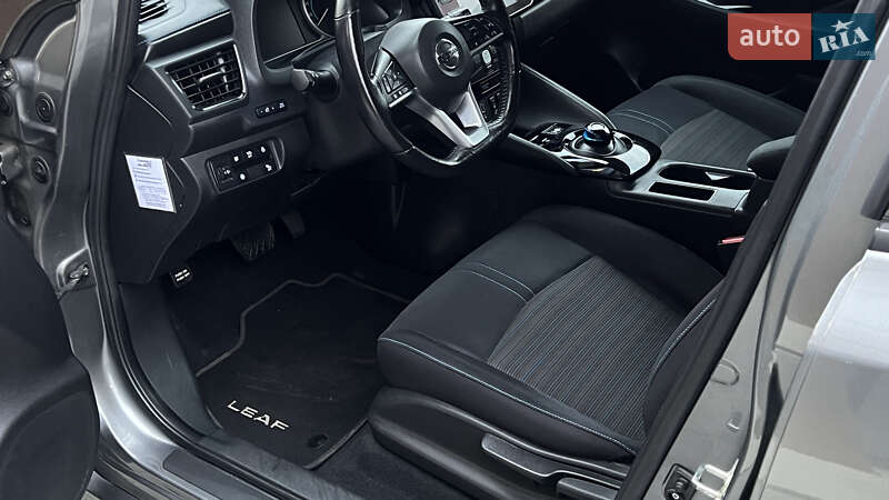 Хэтчбек Nissan Leaf 2020 в Луцке фото 81 Хэтчбек Nissan Leaf 2020 в Луцке
