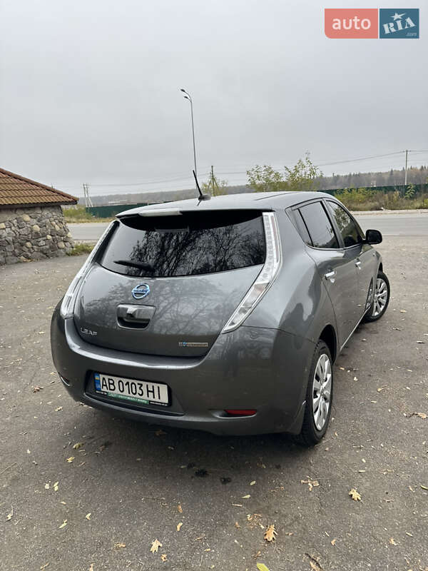 Хетчбек Nissan Leaf 2016 в Вінниці