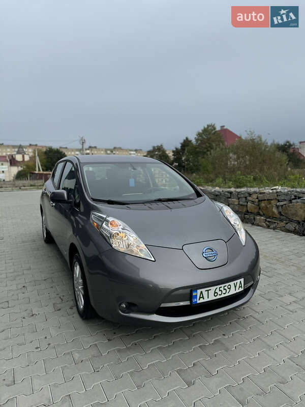 Хэтчбек Nissan Leaf 2015 в Калуше фото 4 Хэтчбек Nissan Leaf 2015 в Калуше