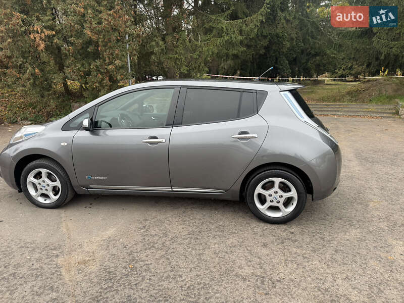 Хэтчбек Nissan Leaf 2014 в Львове фото 3 Хэтчбек Nissan Leaf 2014 в Львове