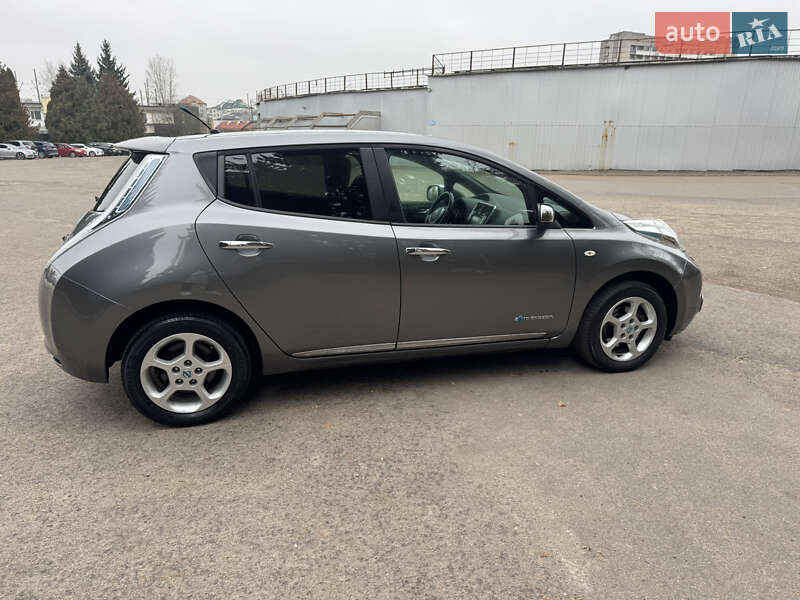 Хэтчбек Nissan Leaf 2014 в Львове фото 15 Хэтчбек Nissan Leaf 2014 в Львове