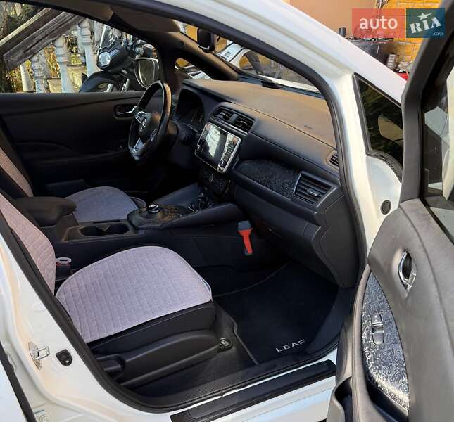 Хэтчбек Nissan Leaf 2019 в Ужгороде фото 29 Хэтчбек Nissan Leaf 2019 в Ужгороде