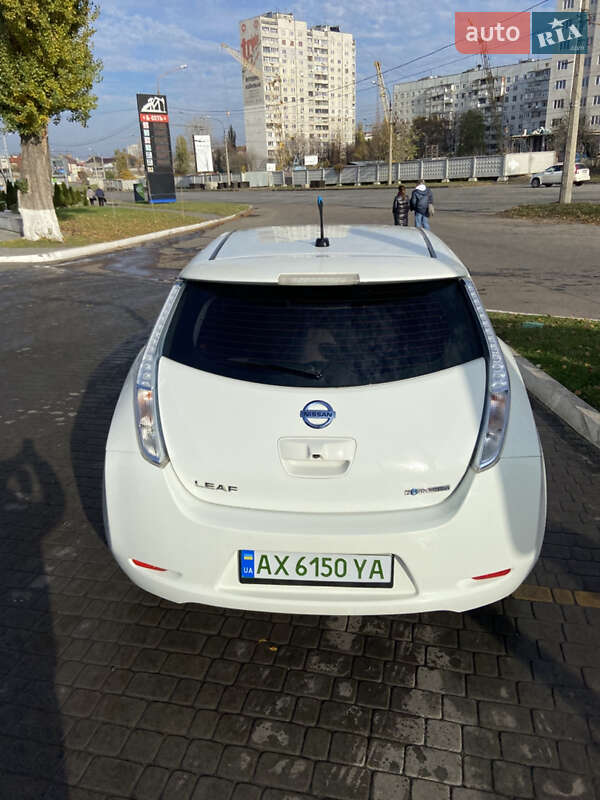 Хэтчбек Nissan Leaf 2014 в Харькове