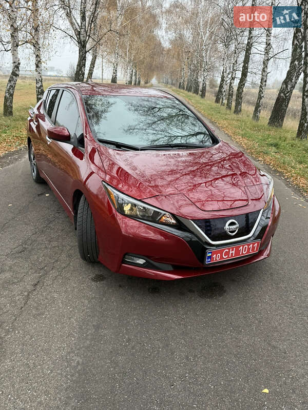 Хетчбек Nissan Leaf 2020 в Яготині