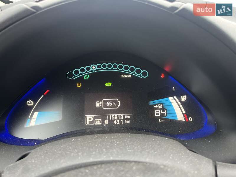 Хэтчбек Nissan Leaf 2016 в Тернополе