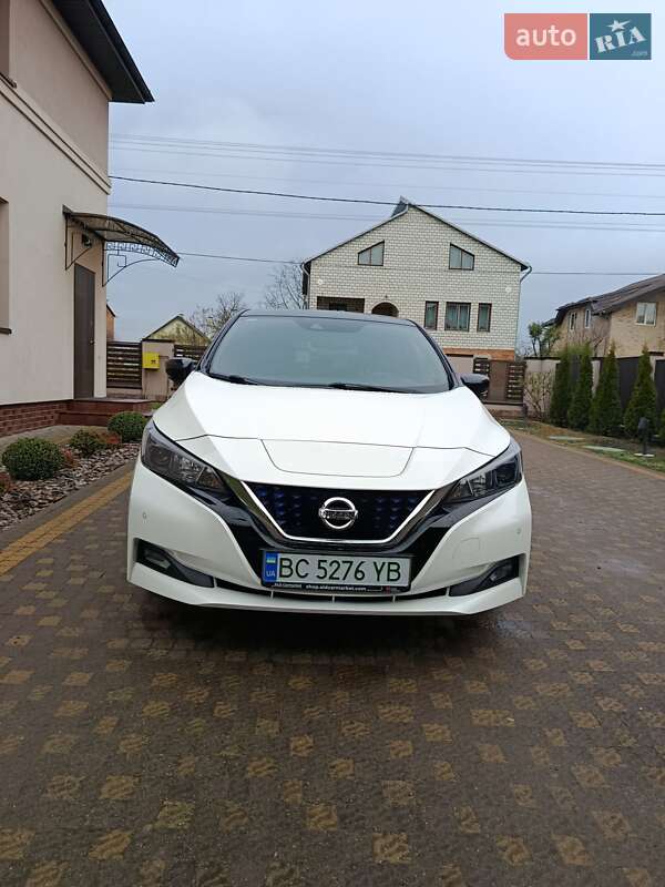 Хэтчбек Nissan Leaf 2020 в Львове фото 3 Хэтчбек Nissan Leaf 2020 в Львове