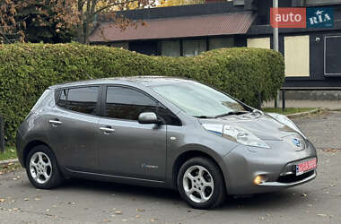 Хэтчбек Nissan Leaf 2015 в Днепре